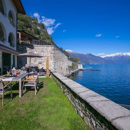 Isola Bella Giardino Apartament *